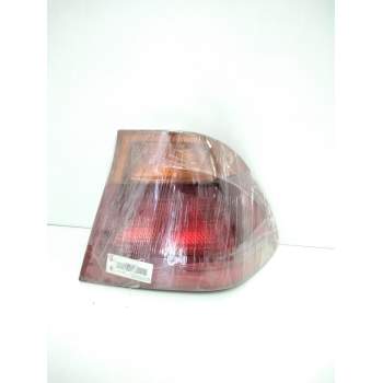 Recambio de piloto trasero derecho para bmw serie 3 berlina (e46) 318i referencia OEM IAM 8364922  