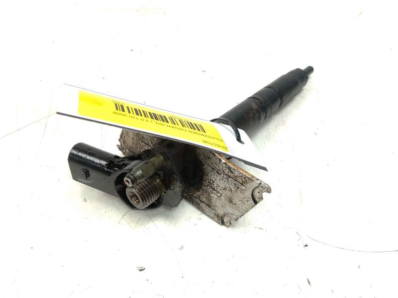 Recambio de inyector para volkswagen tiguan (5n_) 2.0 tdi referencia OEM IAM 03L130277  