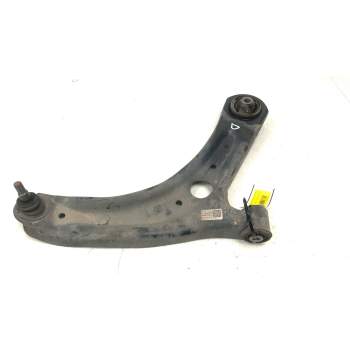 BRAZO SUSPENSION INFERIOR DELANTERO DERECHO 54501Q0000 
