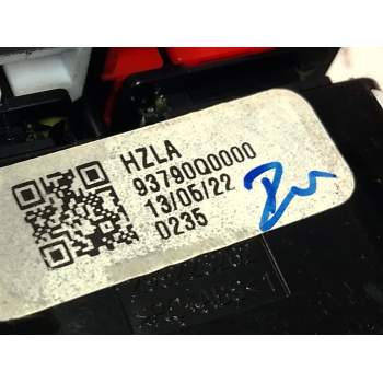 Recambio de warning para hyundai i20 iii (bc3, bi3) 1.0 t-gdi hybrid 48v referencia OEM IAM 93790Q0000  