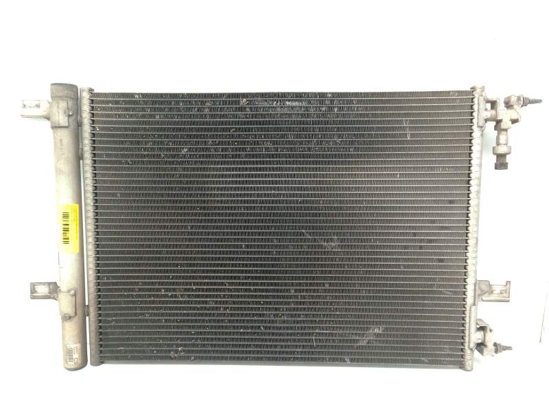 Recambio de condensador / radiador aire acondicionado para chevrolet cruze (j300) 1.6 referencia OEM IAM 13267648  
