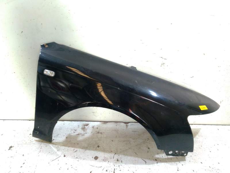 Recambio de aleta delantera derecha para audi a6 c6 avant (4f5) 2.7 tdi referencia OEM IAM 4F0821104A  