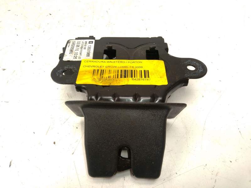 Recambio de cerradura maletero / porton para chevrolet cruze (j300) 1.6 referencia OEM IAM 545255965  