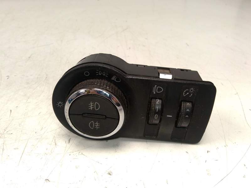 Recambio de mando luces para chevrolet cruze (j300) 1.6 referencia OEM IAM   