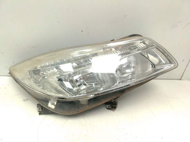 Recambio de faro derecho para opel insignia a (g09) 2.0 cdti (68) referencia OEM IAM 13226783  