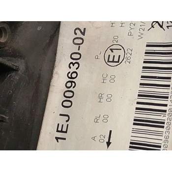 Recambio de faro derecho para opel insignia a (g09) 2.0 cdti (68) referencia OEM IAM 13226783  