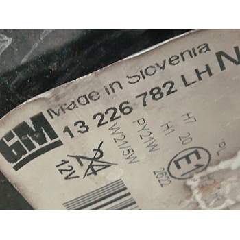 Recambio de faro izquierdo para opel insignia a (g09) 2.0 cdti (68) referencia OEM IAM 13226782  