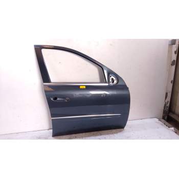 PUERTA DELANTERA DERECHA A1647200205 