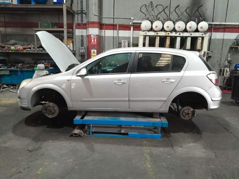 OPEL ASTRA H (A04)
