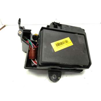 Recambio de caja fusibles para dacia sandero iii 1.0 tce 90 eco-g referencia OEM IAM 284C02176R  