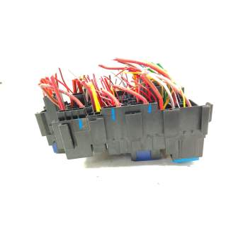 Recambio de caja reles fusibles para dacia sandero iii 1.0 tce 90 eco-g referencia OEM IAM   