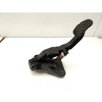 PEDAL EMBRAGUE 465400116R 