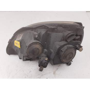 Recambio de faro derecho para renault clio ii (bb_, cb_) 1.5 dci (b/c2j) referencia OEM IAM 8200478  