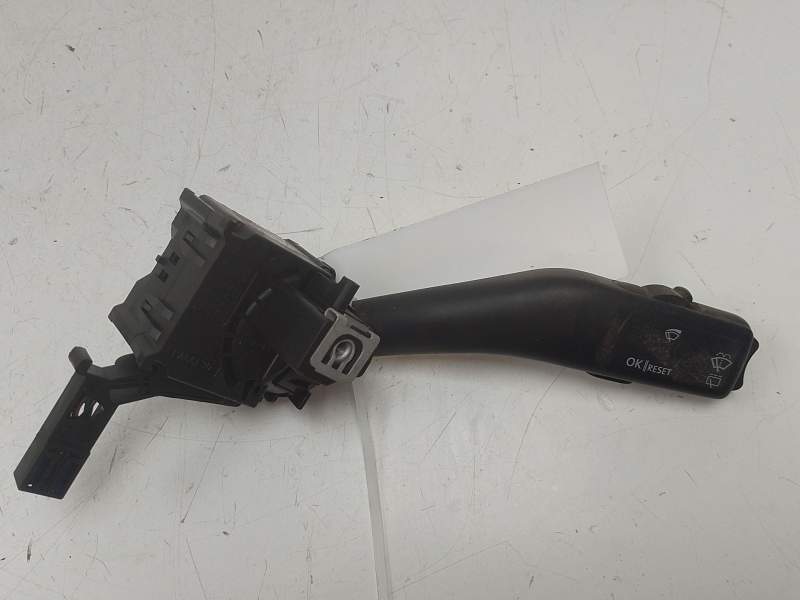 Recambio de mando limpia para volkswagen golf v (1k1) 1.9 tdi referencia OEM IAM 1K0953519A  