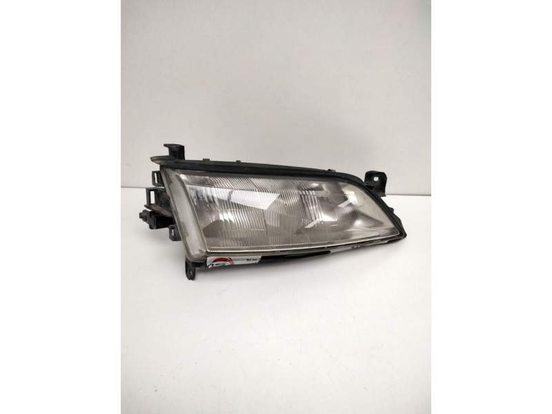 Recambio de faro derecho para opel vectra b (j96) 1.6 i (f19) referencia OEM IAM 54532888  