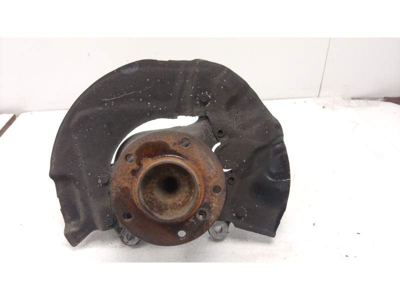 Recambio de mangueta delantera derecha para bmw 5 (e60) 530 d referencia OEM IAM 6760954R  