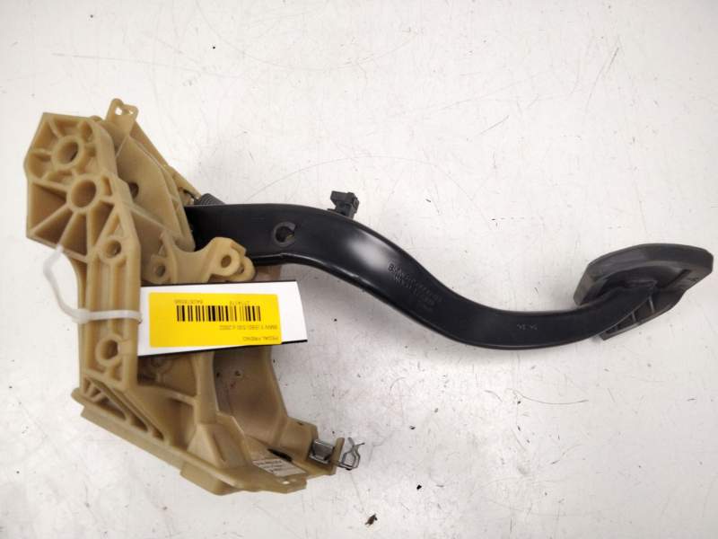 Recambio de pedal freno para bmw 5 (e60) 530 d referencia OEM IAM   