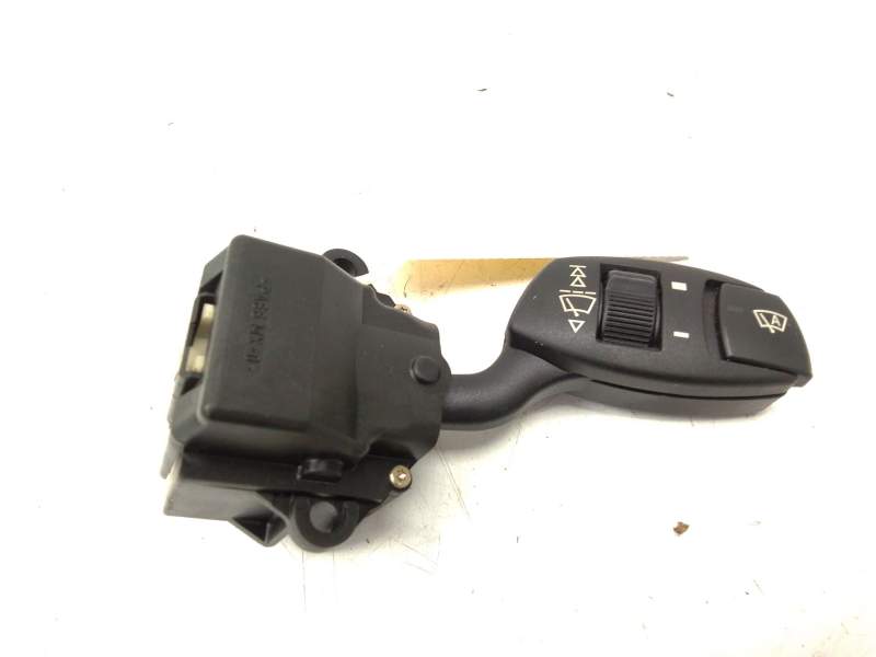 Recambio de mando limpia para bmw 5 (e60) 530 d referencia OEM IAM 6924106A  