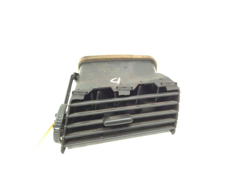 Recambio de aireador derecho para bmw 5 (e60) 530 d referencia OEM IAM 64226910732  