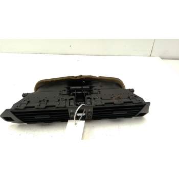 Recambio de aireador central para bmw 5 (e60) 530 d referencia OEM IAM 05114001  