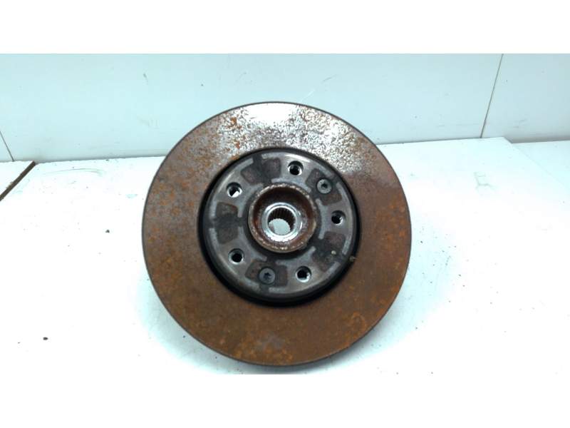 Recambio de mangueta completa delantero derecha para dacia duster (hm_) 1.5 dci 115 (hmad) referencia OEM IAM   