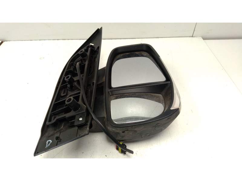 Recambio de retrovisor derecho para iveco daily vi furgoneta 33s16, 35s16, 35c16, 40c16, 50c16 referencia OEM IAM M0484269  
