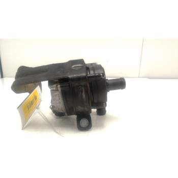 Recambio de bomba agua electrica para dacia duster (hm_) 1.5 dci 115 (hmad) referencia OEM IAM 210103582R  