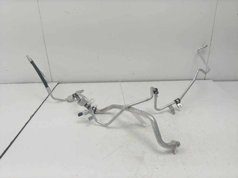 Recambio de tubos aire acondicionado para dacia duster (hm_) 1.5 dci 115 (hmad) referencia OEM IAM 924802645R  