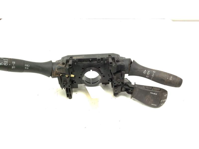 Recambio de mando intermitentes y limpia para dacia duster (hm_) 1.5 dci 115 (hmad) referencia OEM IAM 255678207  