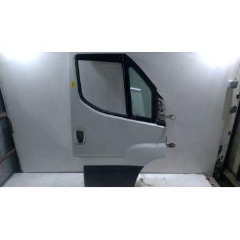 PUERTA DELANTERA DERECHA 5801519999 