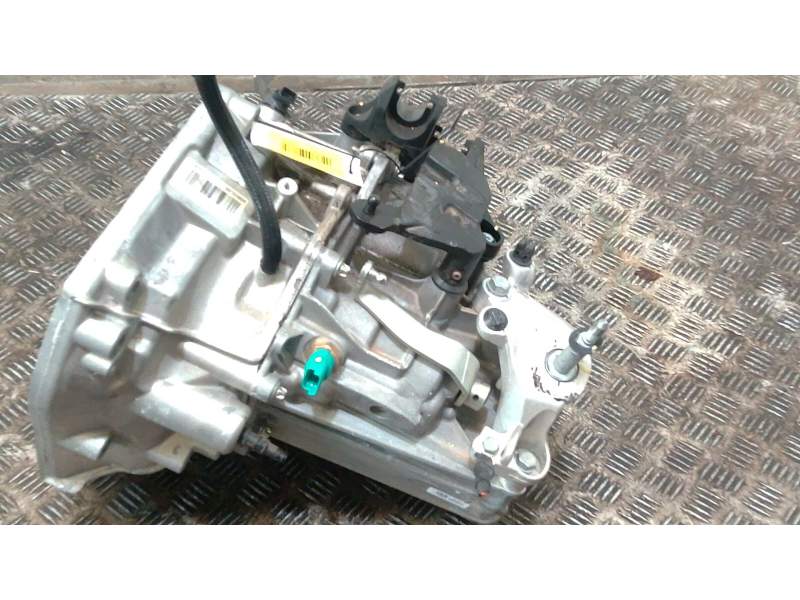 Recambio de caja cambios para dacia sandero iii 1.0 tce 90 eco-g referencia OEM IAM   