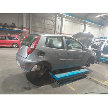fiat punto (188_) del año 2004