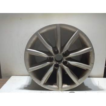 LLANTA ALUMINIO 4F0601025 