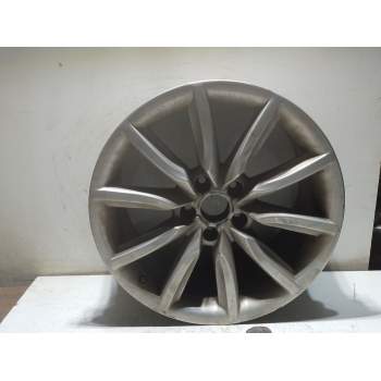 LLANTA ALUMINIO 4F0601025 