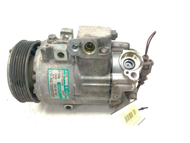 Recambio de compresor aire acondicionado para volkswagen polo iv (9n_, 9a_) 1.4 16v referencia OEM IAM 6Q0820803R  