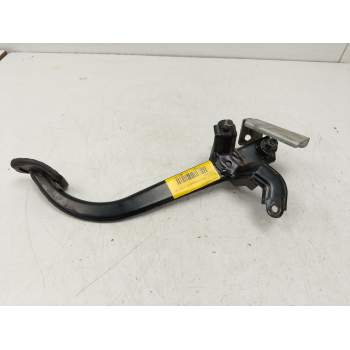 Recambio de pedal embrague para renault trafic ii furgoneta (fl) 1.9 dci 100 (fl0c) referencia OEM IAM   