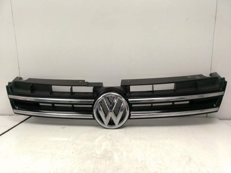 Recambio de rejilla delantera para volkswagen touareg (7p5, 7p6) 3.0 v6 tdi referencia OEM IAM 7P6853651  
