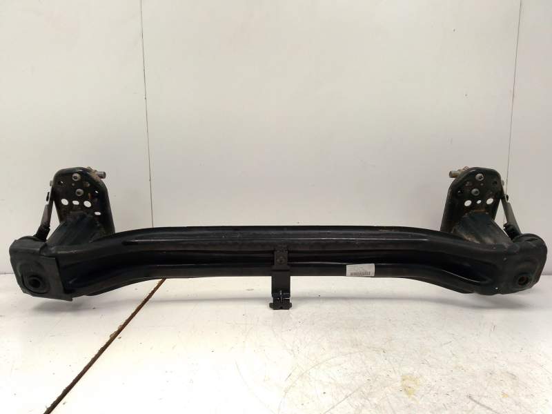 Recambio de refuerzo paragolpes delantero para volkswagen touareg (7p5, 7p6) 3.0 v6 tdi referencia OEM IAM 7P0807109B  