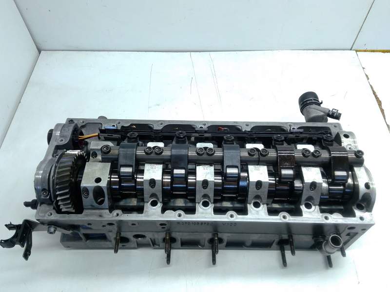 Recambio de culata para volkswagen touareg (7la, 7l6, 7l7) 2.5 r5 tdi referencia OEM IAM R070103373C  