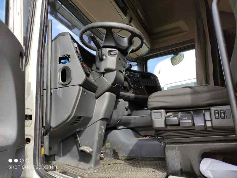 scania serie p/g/r (l-clase) del año 2011