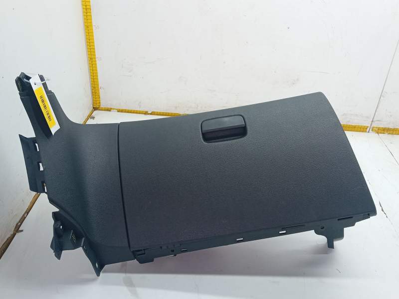 Recambio de guantera para peugeot 3008 i monospace (0u_) 1.6 hdi referencia OEM IAM 9685050177  