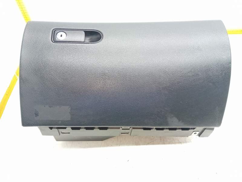 Recambio de guantera para mercedes-benz clase c (w205) c 220 bluetec / d (205.002, 205.004) referencia OEM IAM 2056803205  