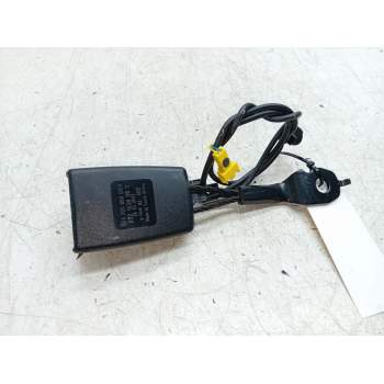 Recambio de enganche delantero derecho para mercedes-benz clase c (w205) c 220 bluetec / d (205.002, 205.004) referencia OEM IAM