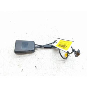 ENGANCHE DELANTERO IZQUIERDO A2058600169 