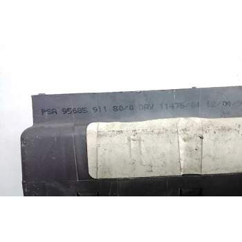 Recambio de caja fusibles para citroën xsara berlina referencia OEM IAM 9568591180  