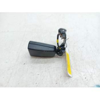 ENGANCHE CINTURON TRASERO IZQUIERDO A2058800369 