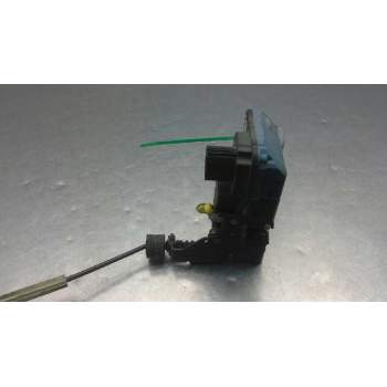 Recambio de cerradura puerta delantera derecha para volvo s60 berlina d5 referencia OEM IAM 30784977  