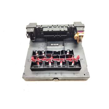 CAJA RELES 3C8937049E 
