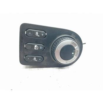 Recambio de mando multifuncion para nissan qashqai (j10) tekna referencia OEM IAM P13750A77400  