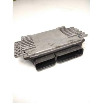 Recambio de centralita motor uce para nissan almera tino (v10) 2.0 referencia OEM IAM MEC32-840  